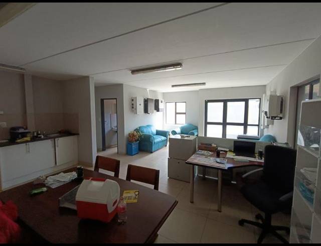 INDUSTRIAL PROPERTY TO RENT IN PRINCESS